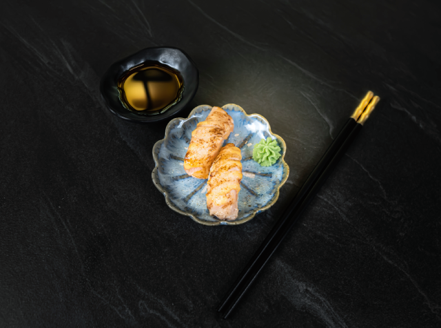 Nigiri Salmón Flambeado