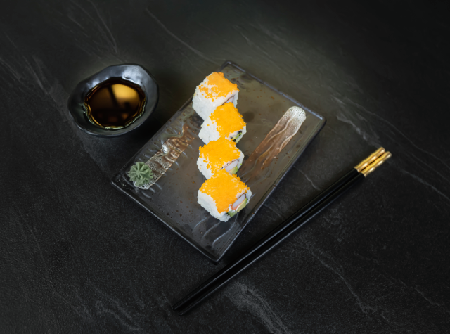 Roll California con Queso